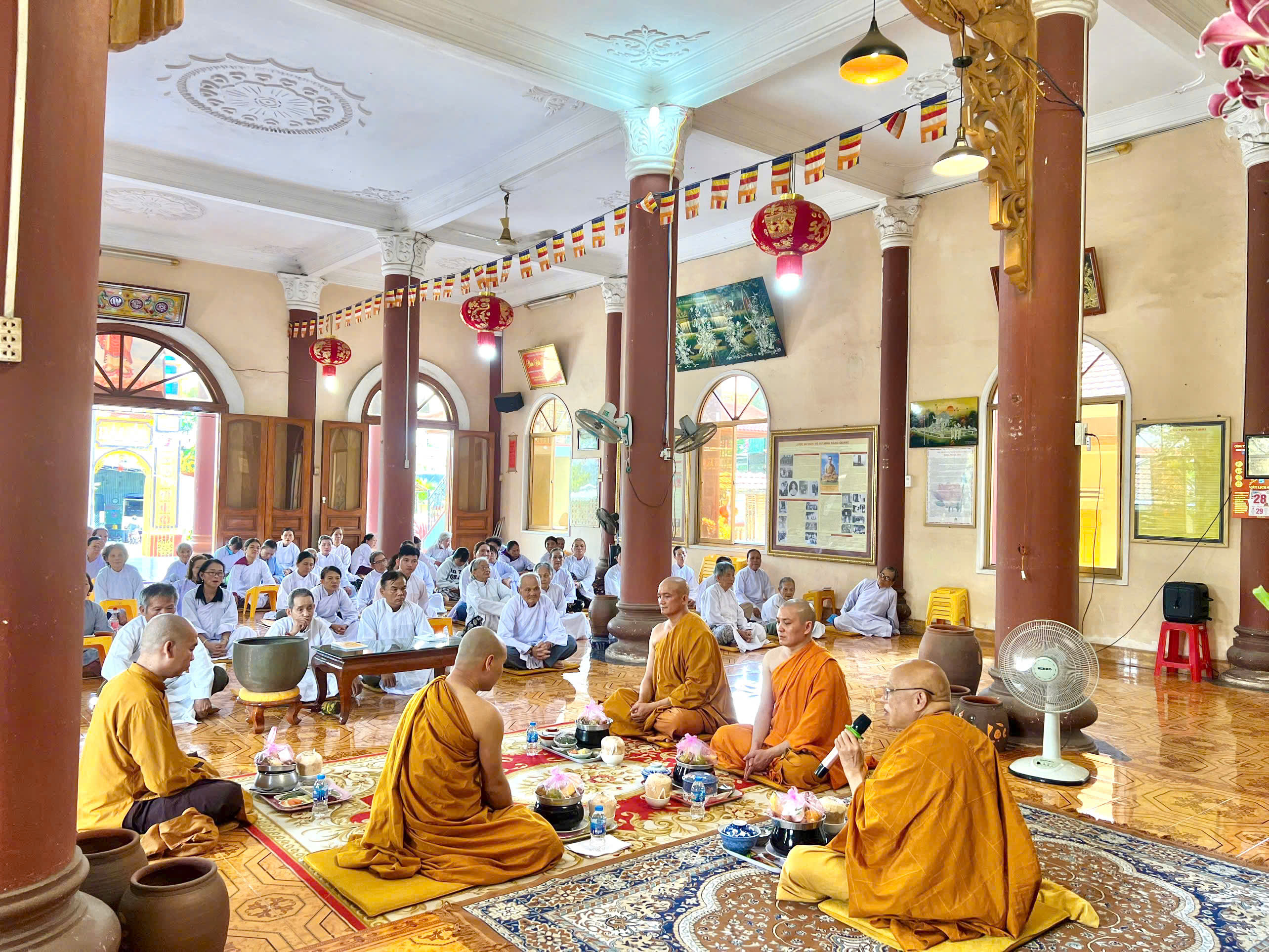 An Nhơn: Trang nghiêm lễ Cúng hội định kỳ tại tịnh xá Ngọc Duyên